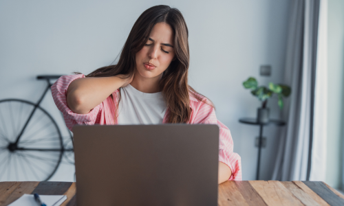 Dor que vai e volta: o que pode ser e quando se preocupar