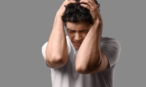 Ansiedade nem sempre parece ansiedade: os sinais físicos que confundem