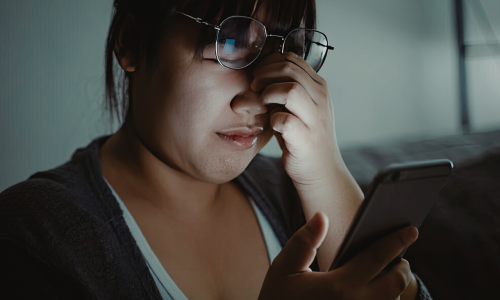 Visão embaçada de repente: o que pode causar essa sensação?